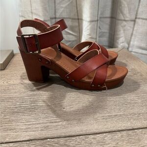 Chic Women's Platform Sandals in Deep Brown
